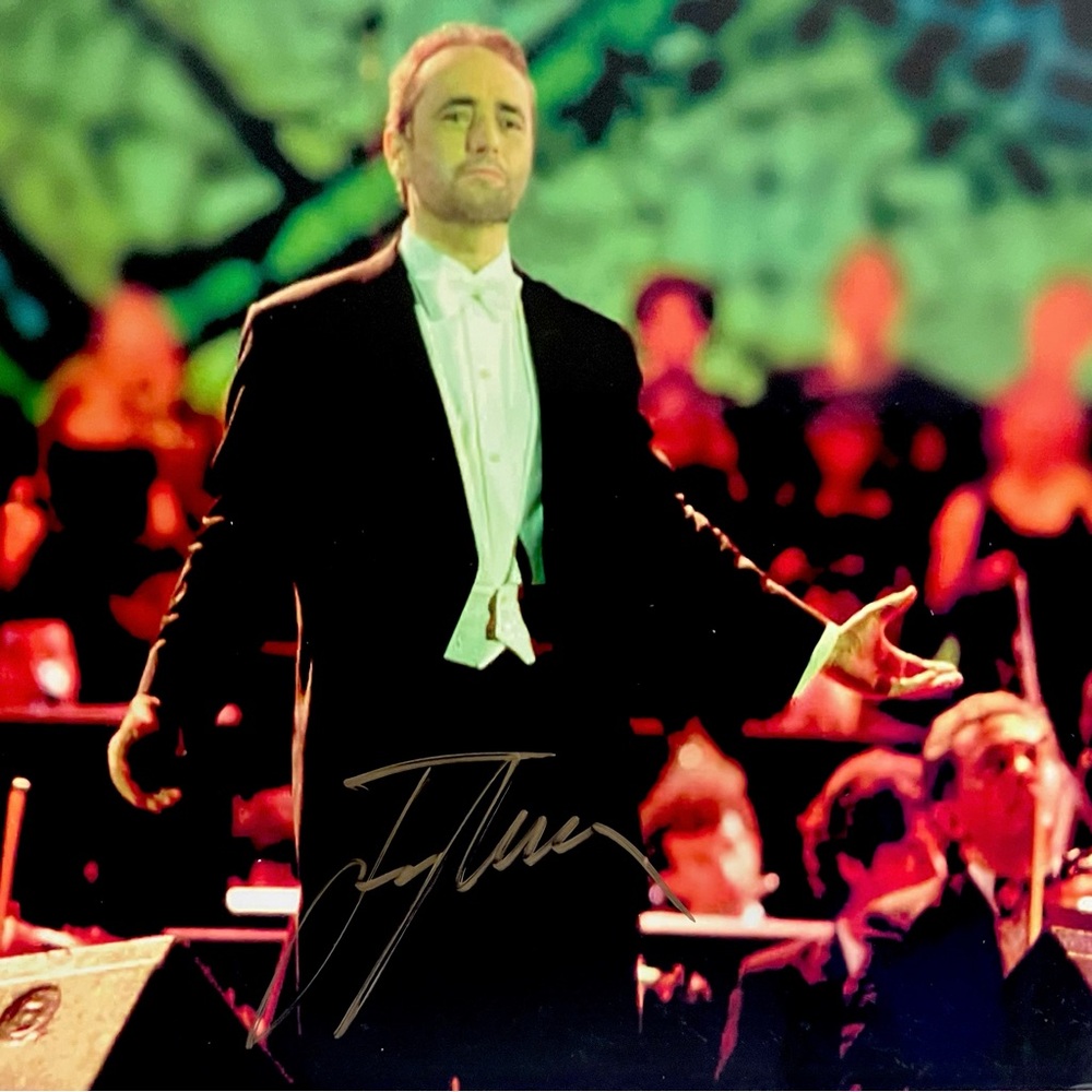 JOSE CARRERAS Signed 7x9.5 Photo / THE THREE TENORS / World Famous OPERA SINGER